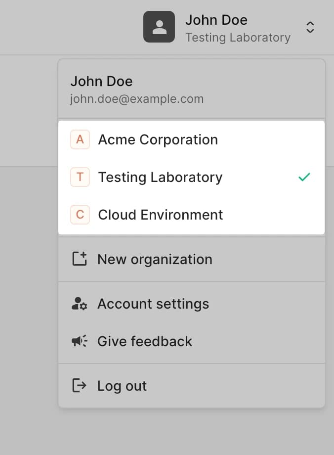 Benutzermenü mit Organisationswechsler und aktiver Organisation